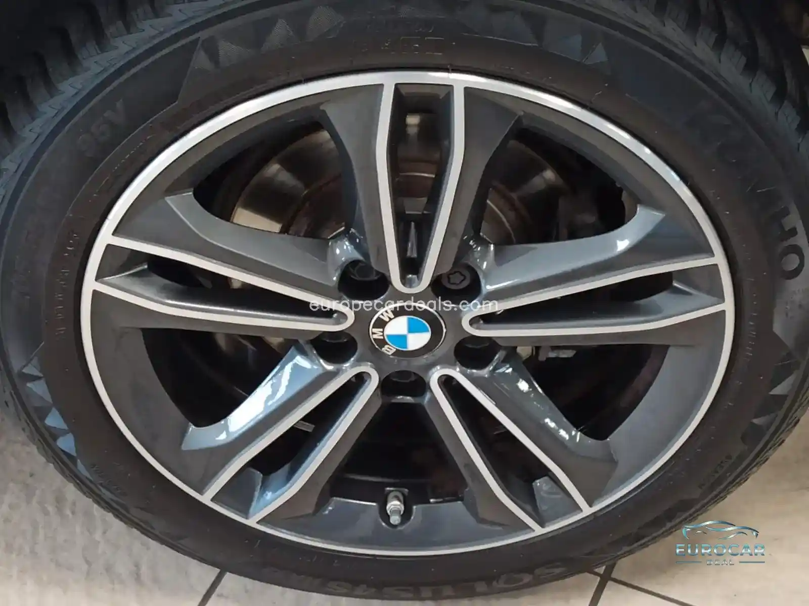 BMW 216