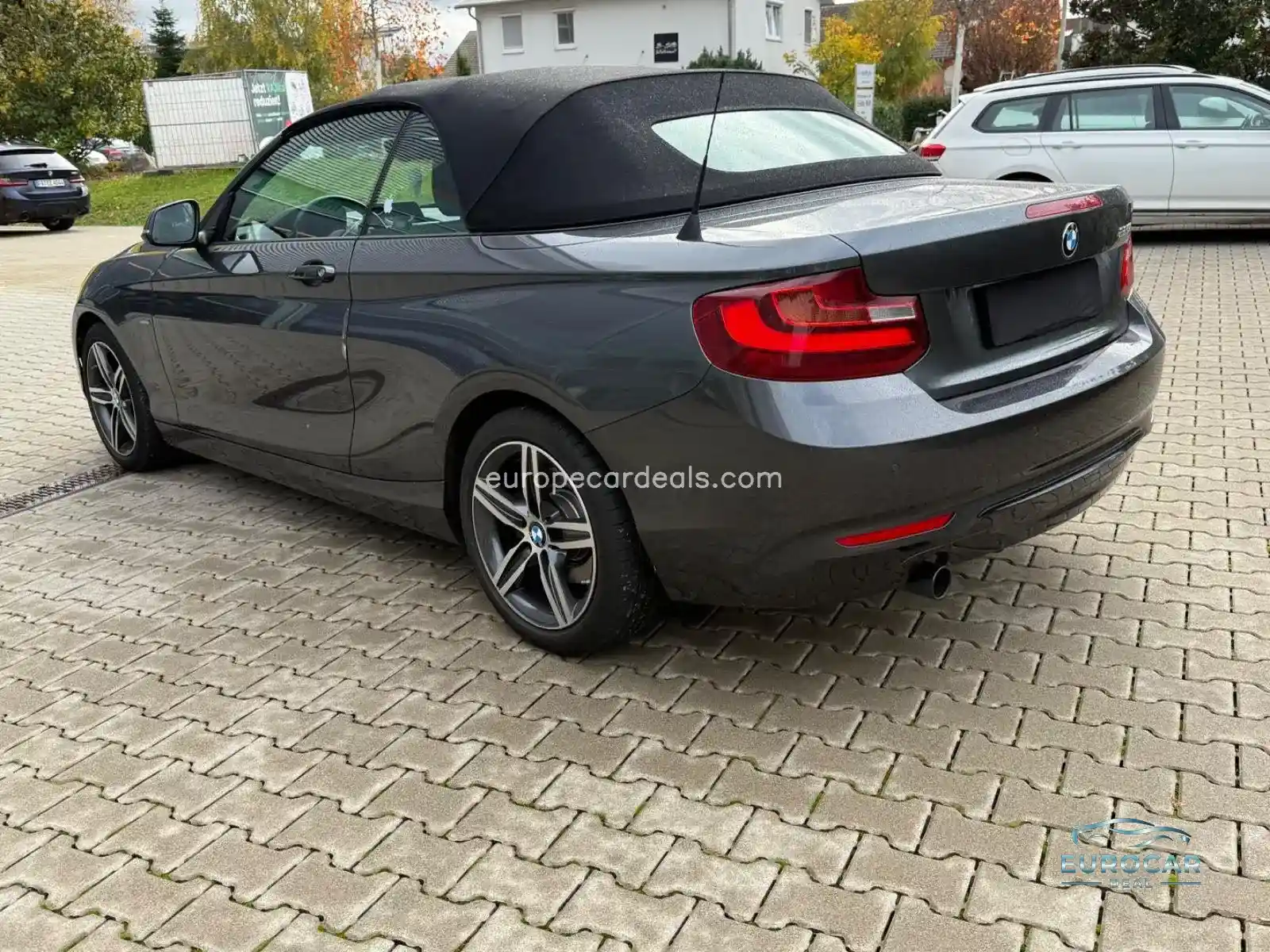 BMW 220