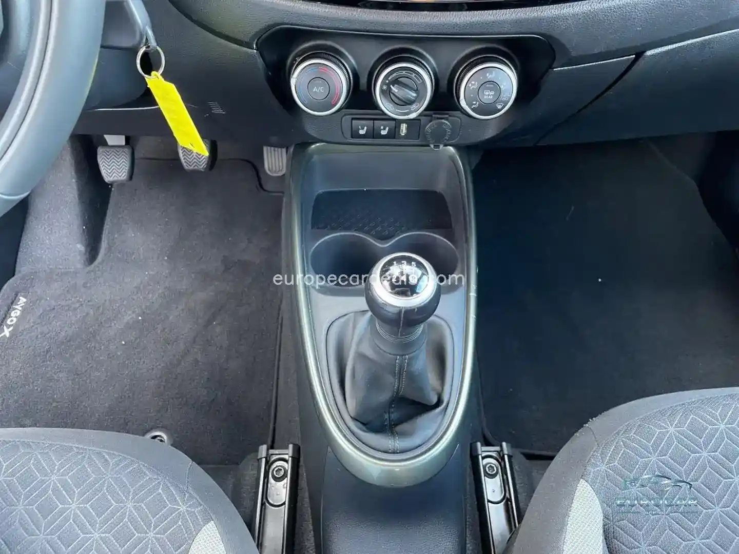 Toyota Aygo (X)