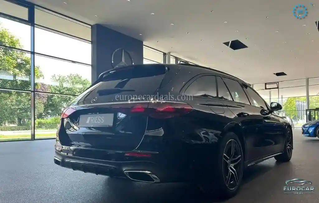 Mercedes-Benz E 300