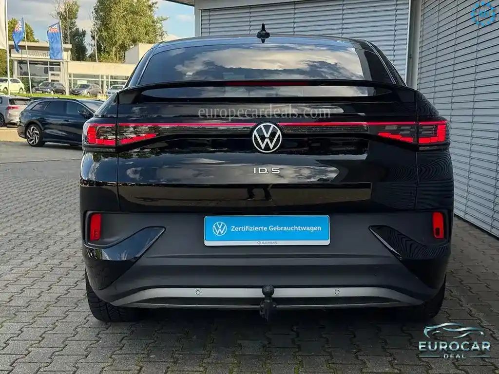 Volkswagen ID.5