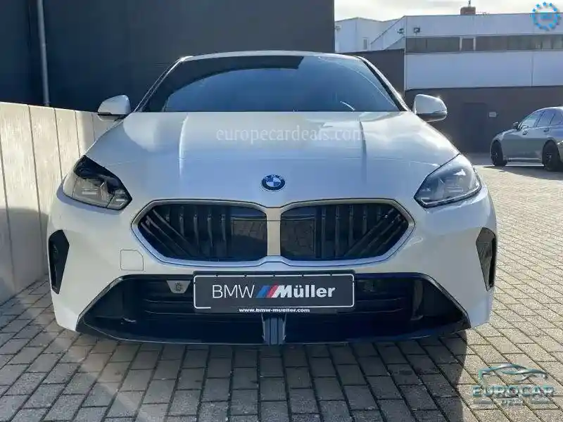 BMW 120