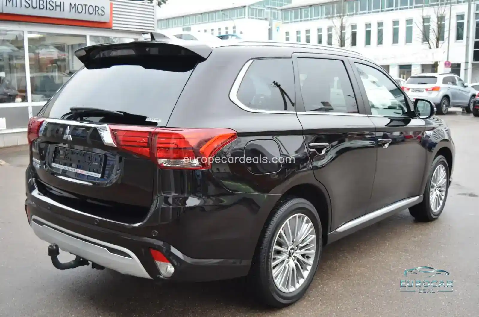 Mitsubishi Plug-in Hybrid Outlander