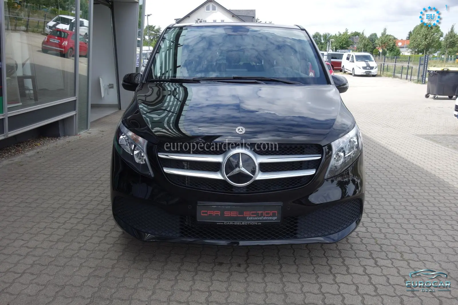 Mercedes-Benz V 220
