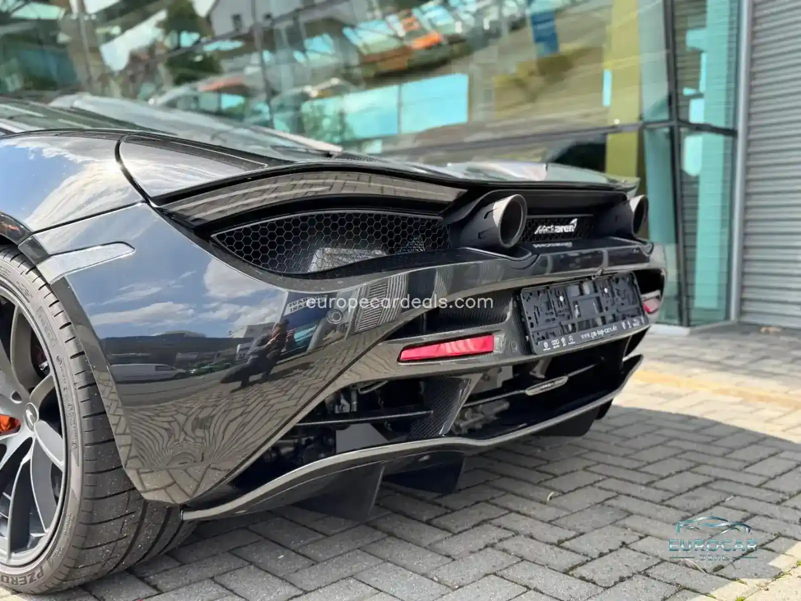 McLaren 720S