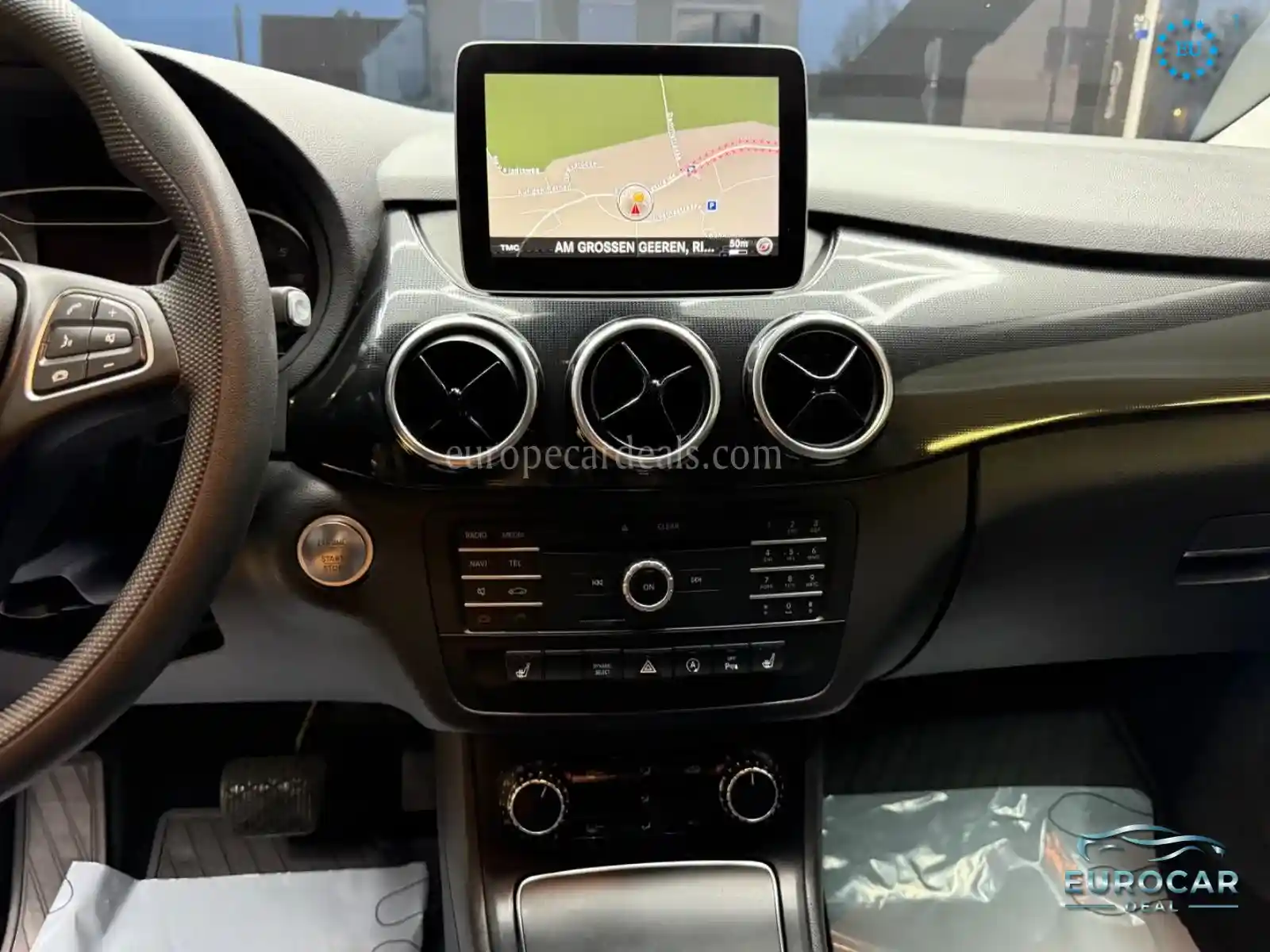 Mercedes-Benz B 200