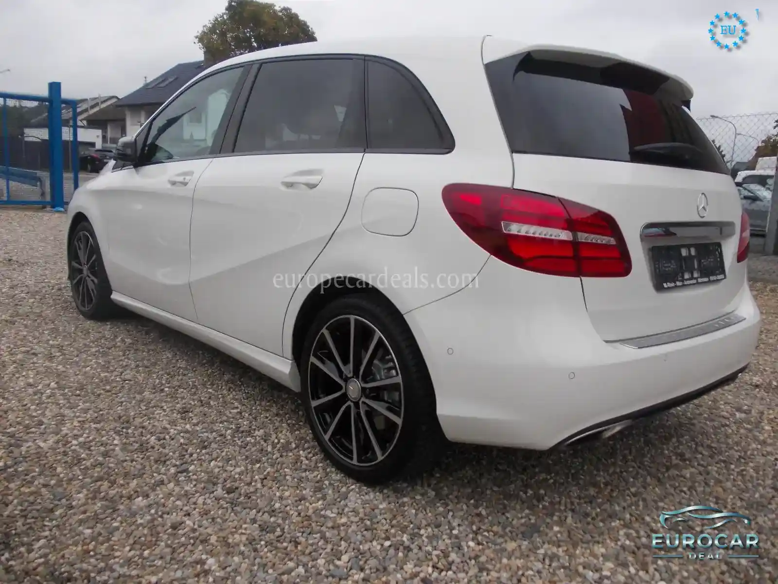 Mercedes-Benz B 220