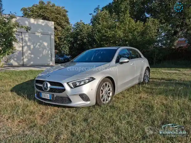 Mercedes-Benz A 200