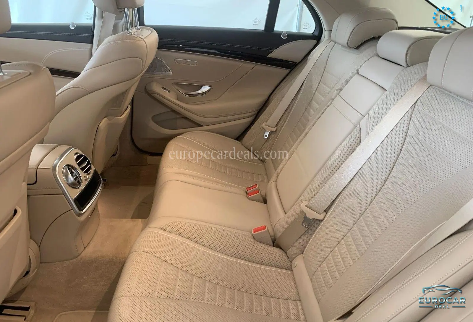 Mercedes-Benz S 560