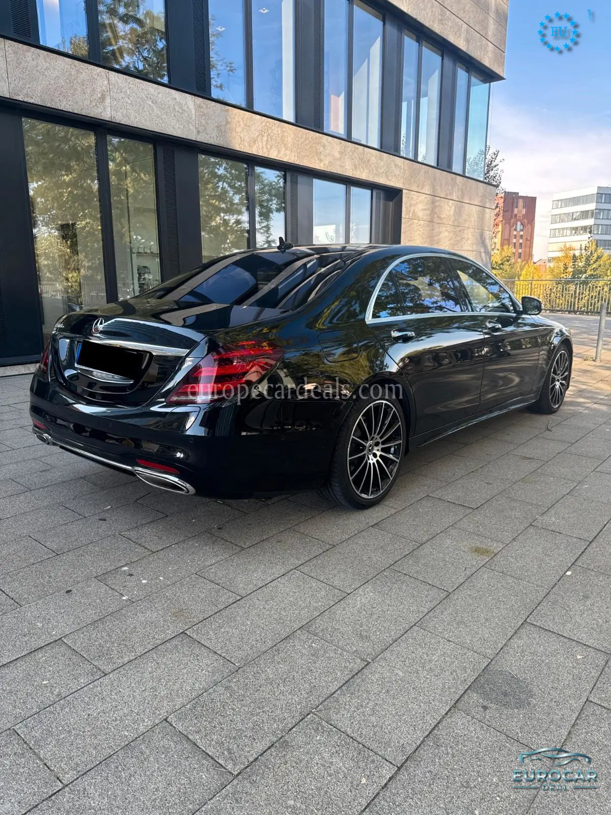 Mercedes-Benz S 560