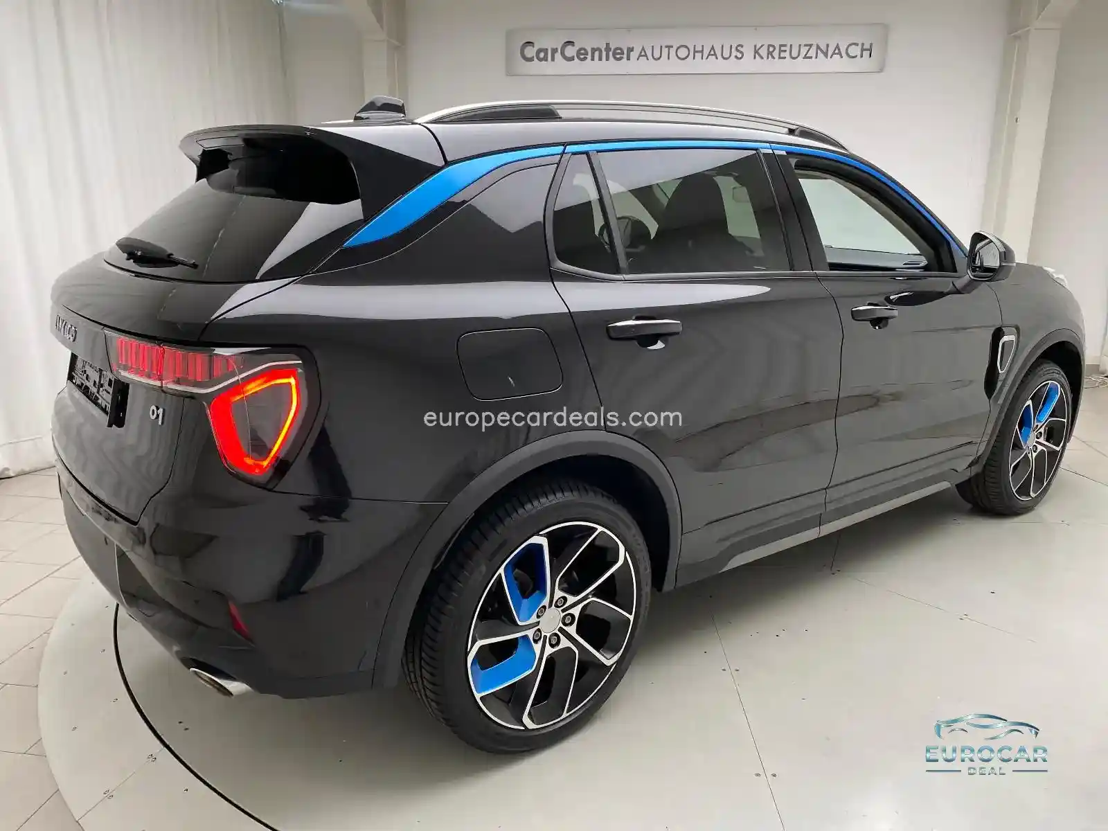 Lynk&Co 01