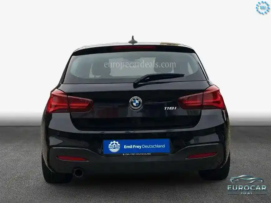 BMW 118