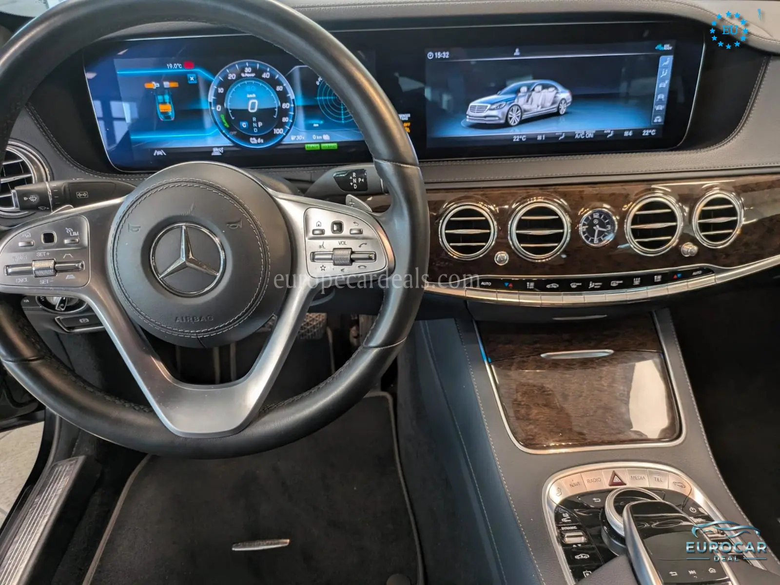 Mercedes-Benz S 560