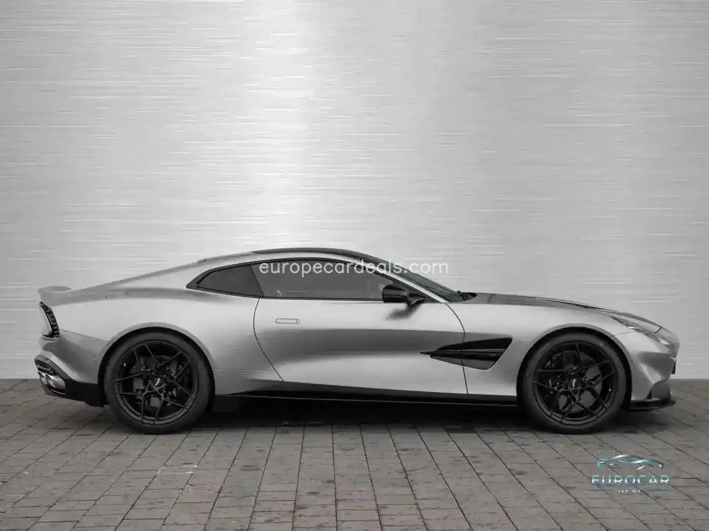 Aston Martin Vanquish
