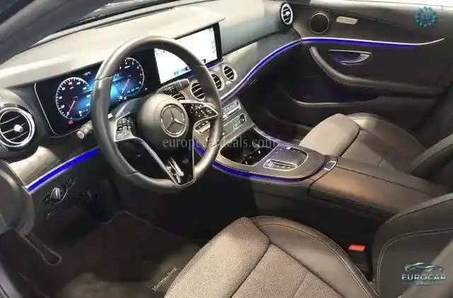 Mercedes-Benz E 200