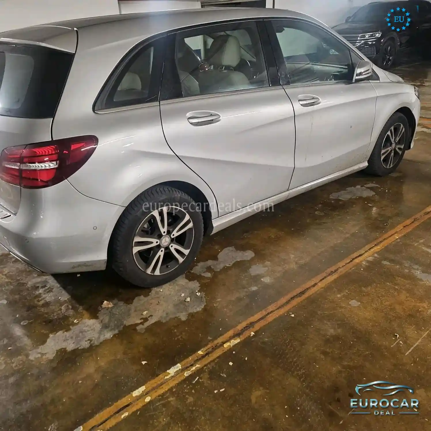 Mercedes-Benz B 200