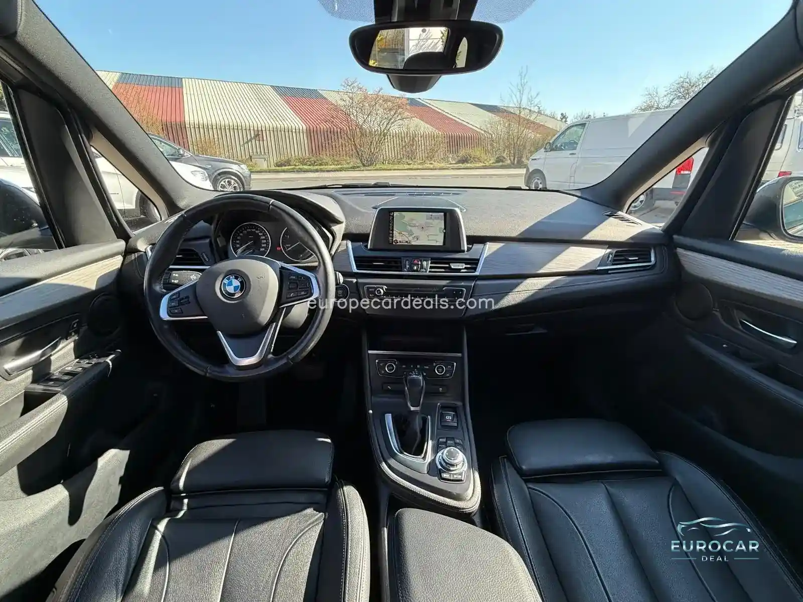 BMW 218