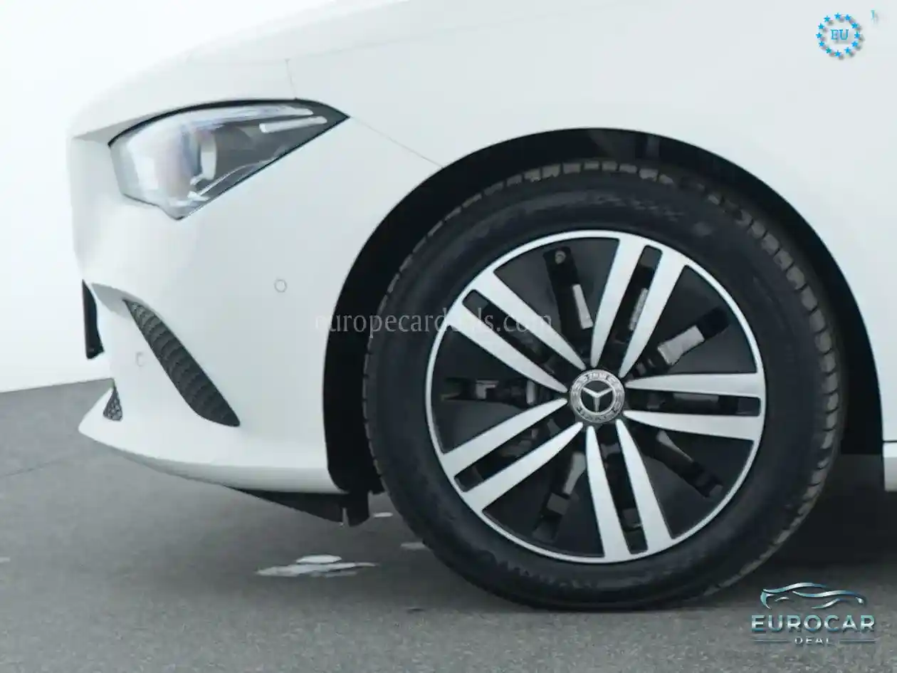 Mercedes-Benz CLA 220 Shooting Brake
