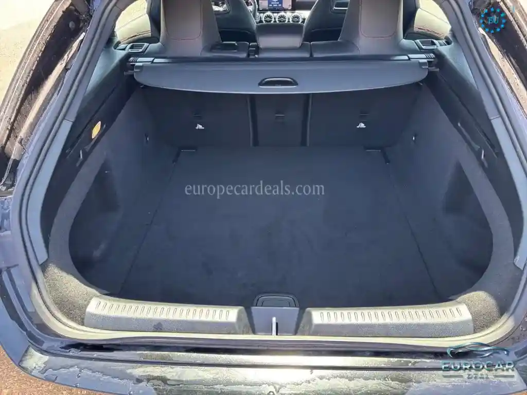 Mercedes-Benz CLA 200 Shooting Brake