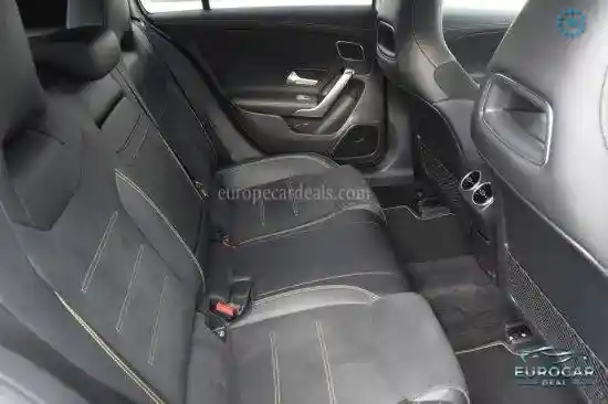 Mercedes-Benz A 220