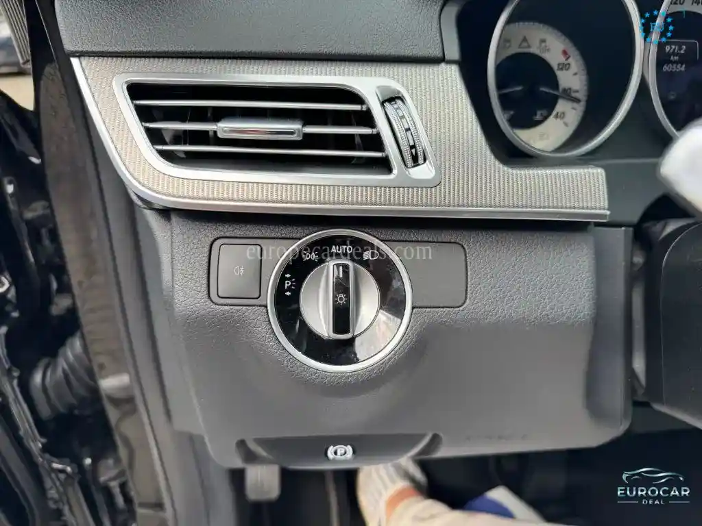Mercedes-Benz E 400