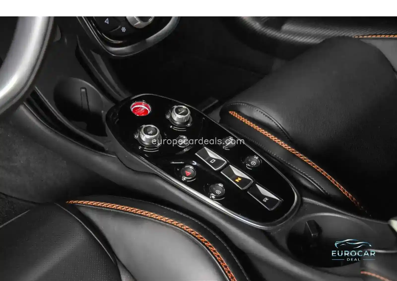McLaren GT