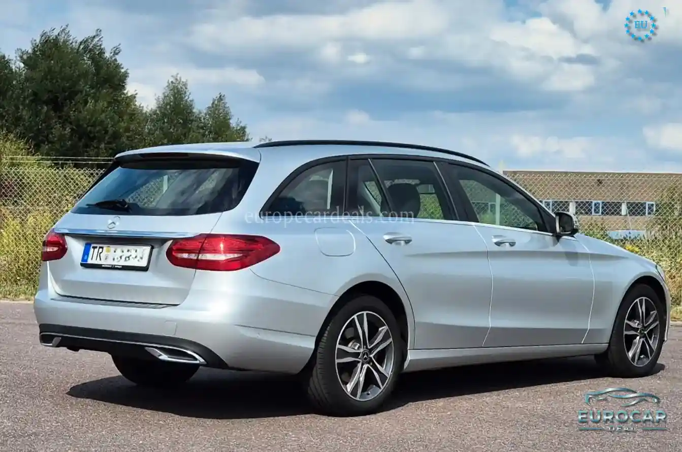 Mercedes-Benz C 180