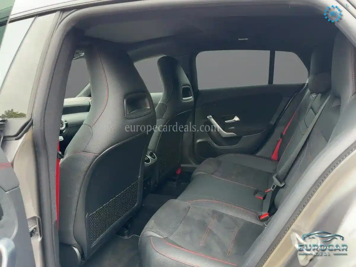 Mercedes-Benz CLA 35 AMG Shooting Brake