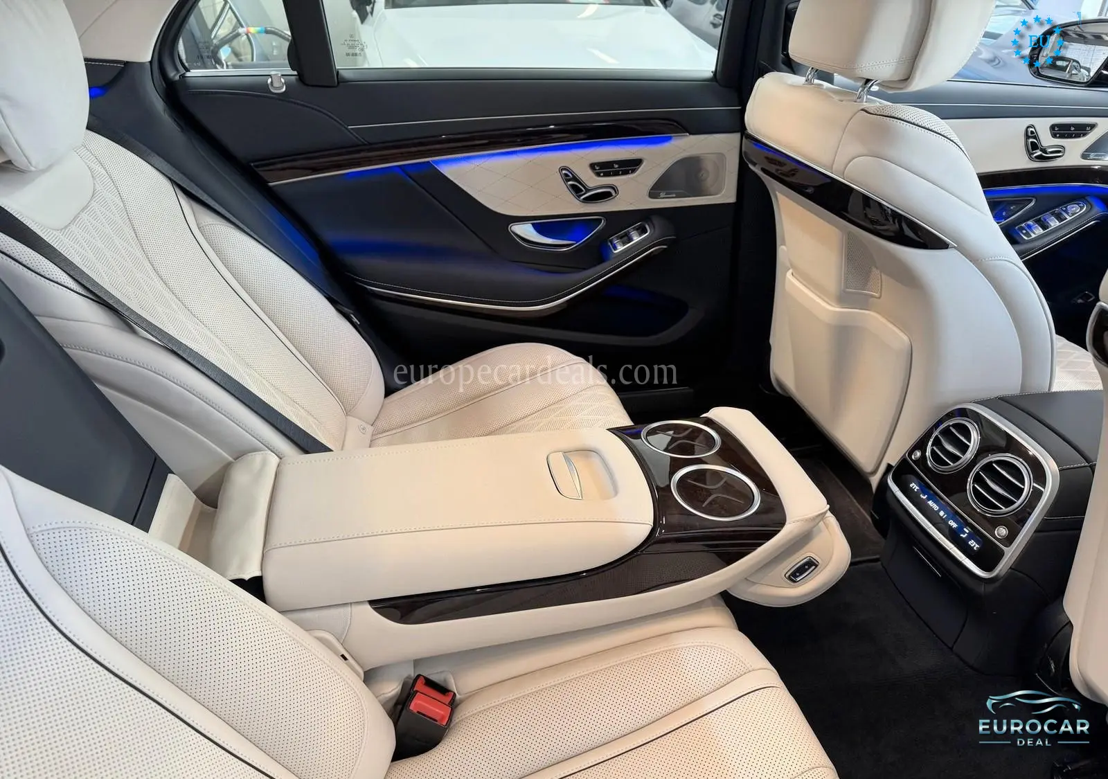 Mercedes-Benz S 560