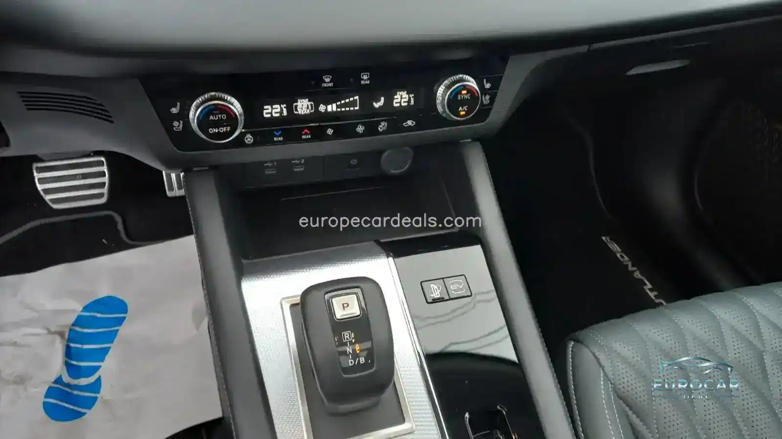 Mitsubishi Plug-in Hybrid Outlander