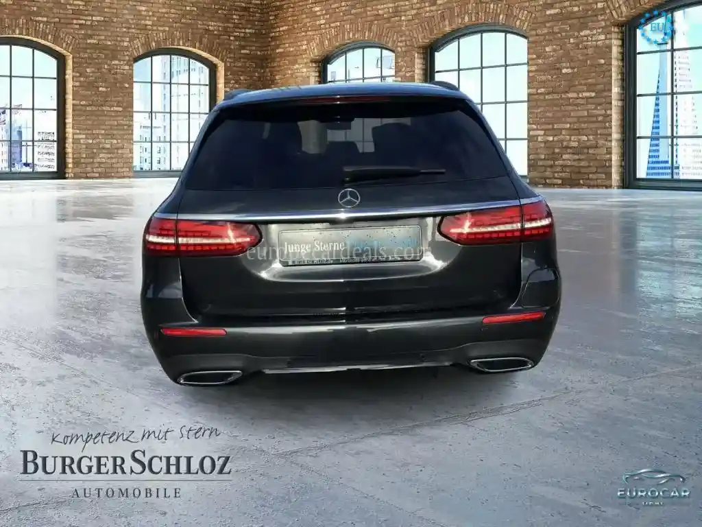 Mercedes-Benz E 300