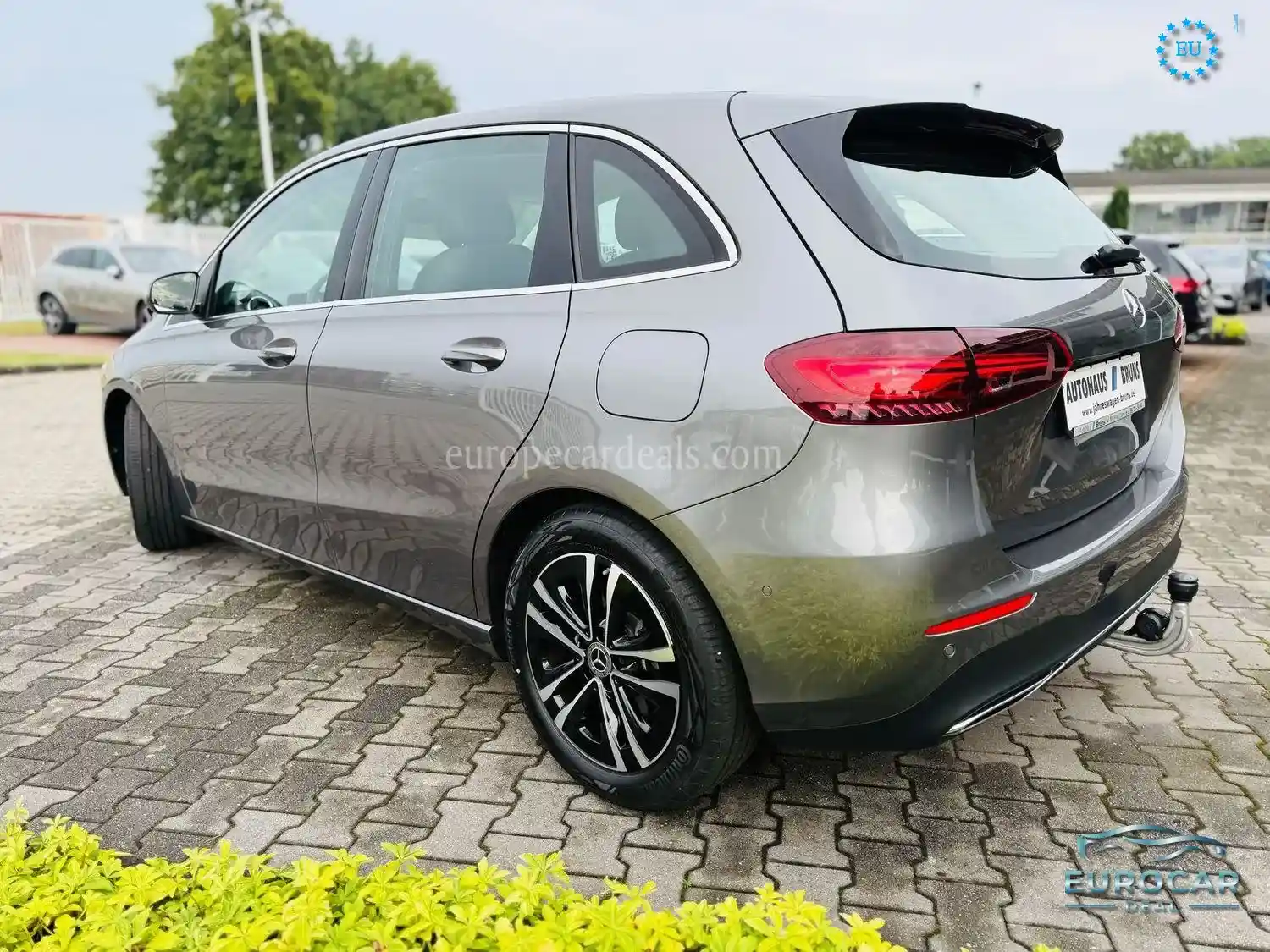 Mercedes-Benz B 200
