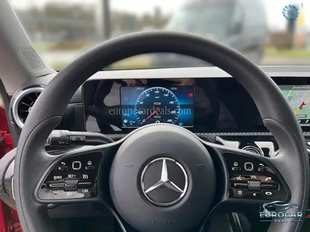 Mercedes-Benz CLA 180 Shooting Brake
