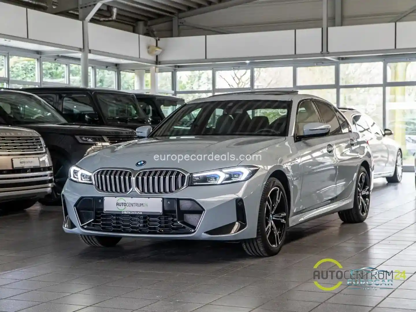 BMW 330