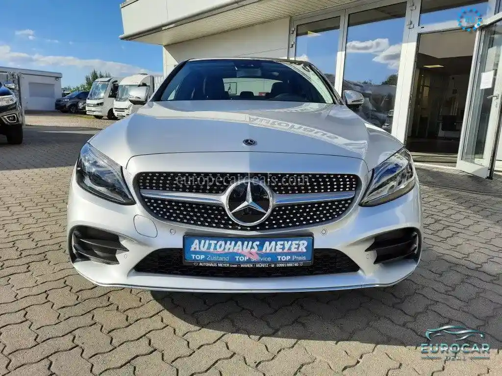 Mercedes-Benz C 400