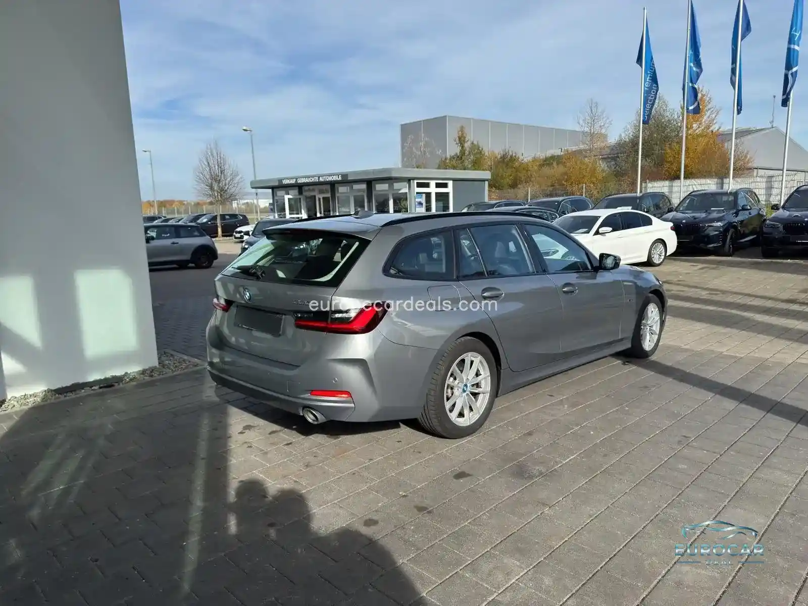 BMW 330