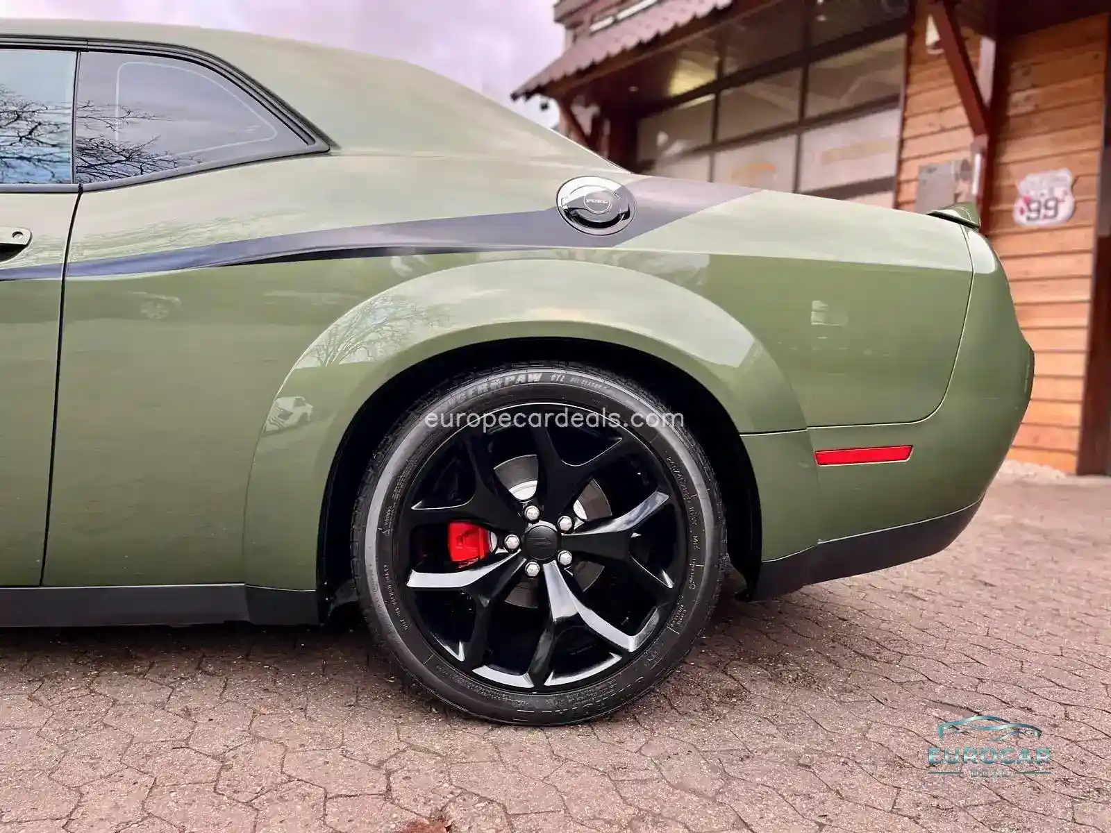 Dodge Challenger