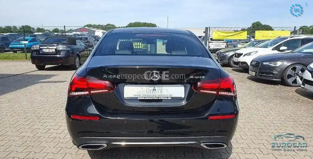 Mercedes-Benz A 220