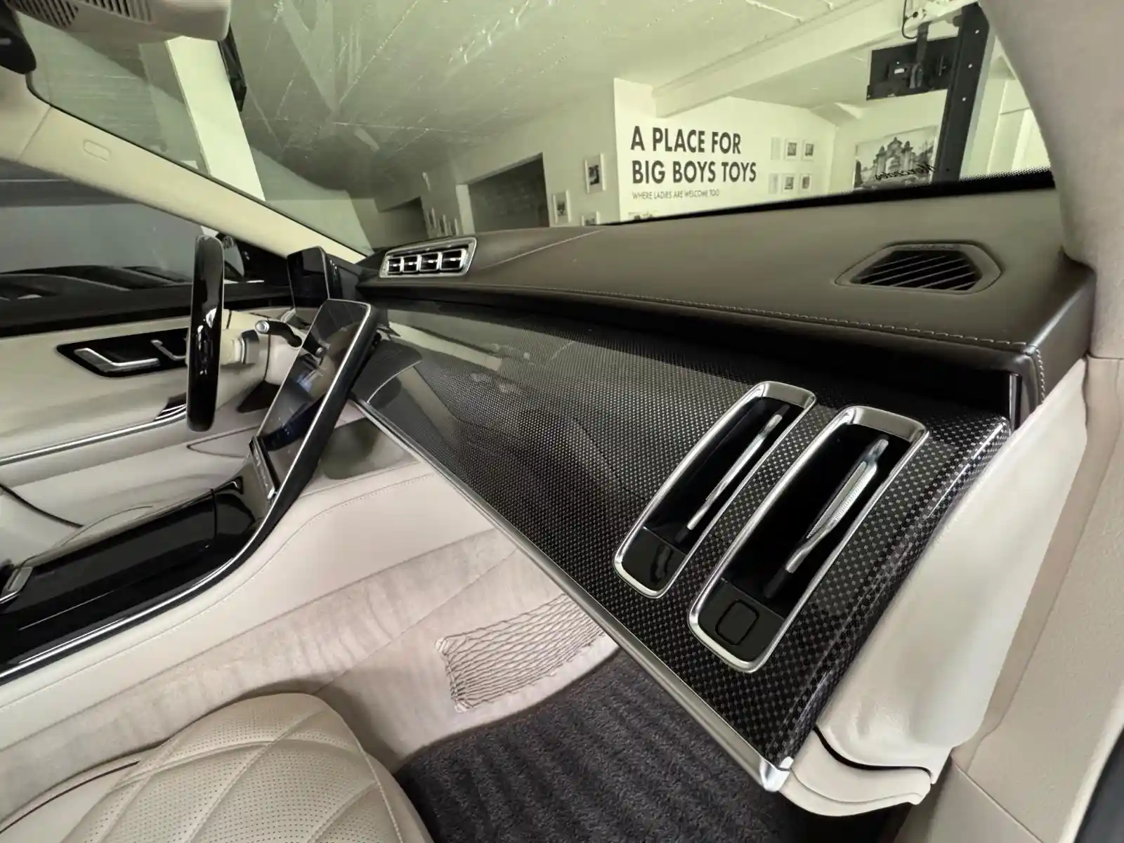 Mercedes-Benz S 680