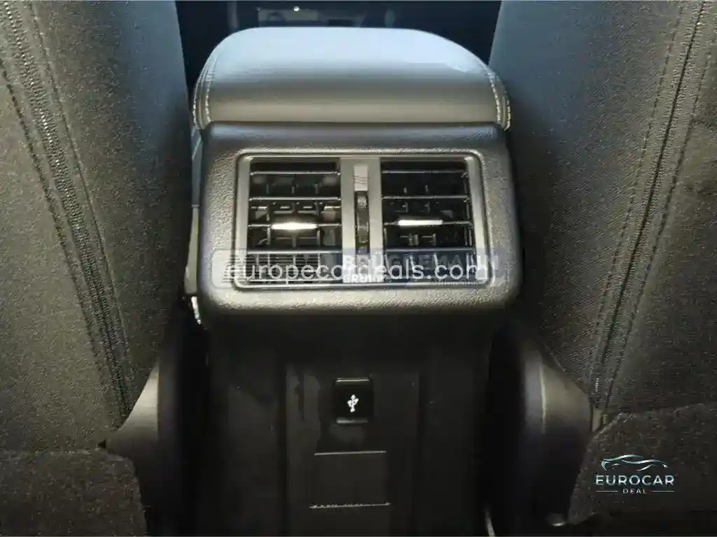 Mitsubishi Plug-in Hybrid Outlander