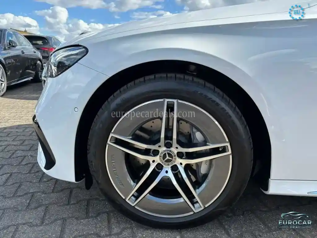 Mercedes-Benz E 220