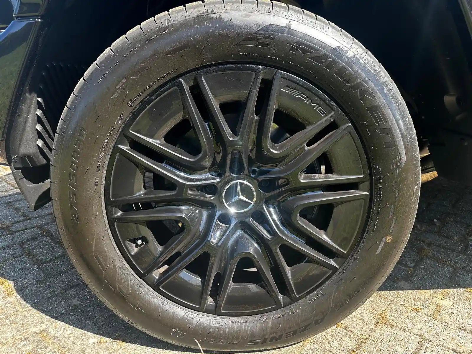 Mercedes-Benz G 500