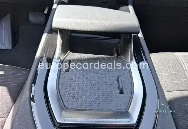Renault Alaskan