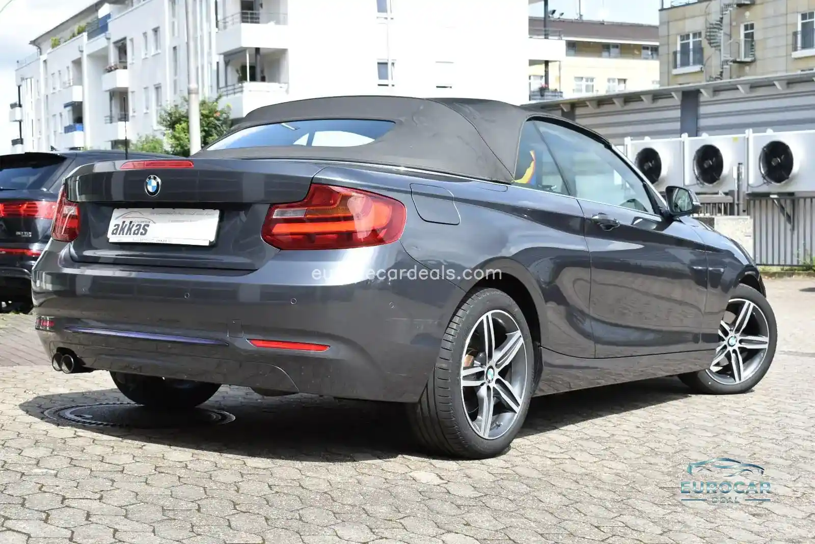 BMW 220