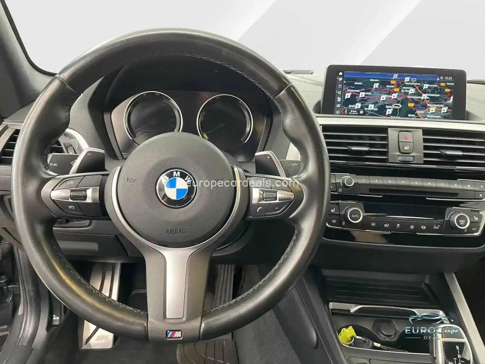 BMW M240i