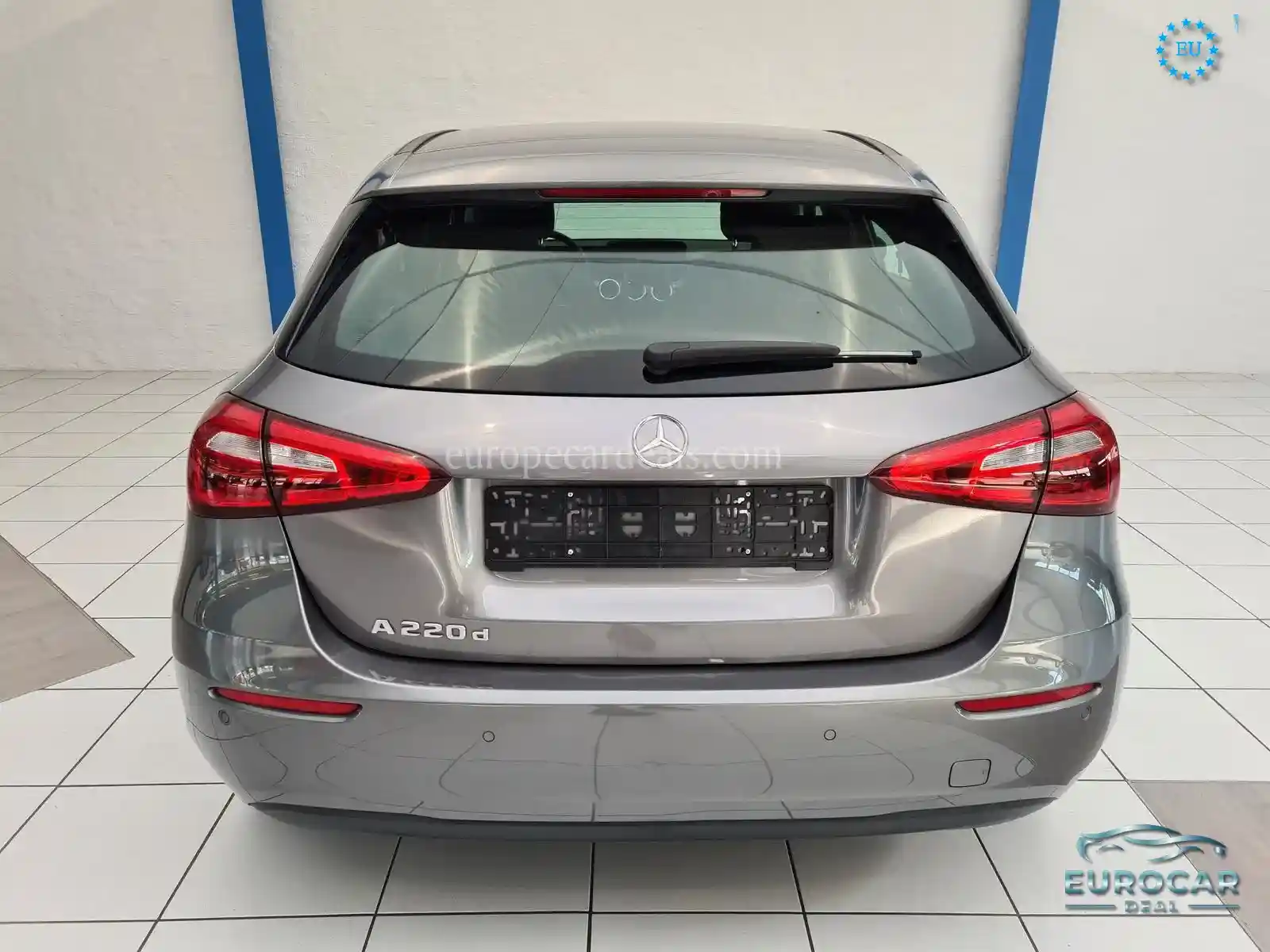 Mercedes-Benz A 220