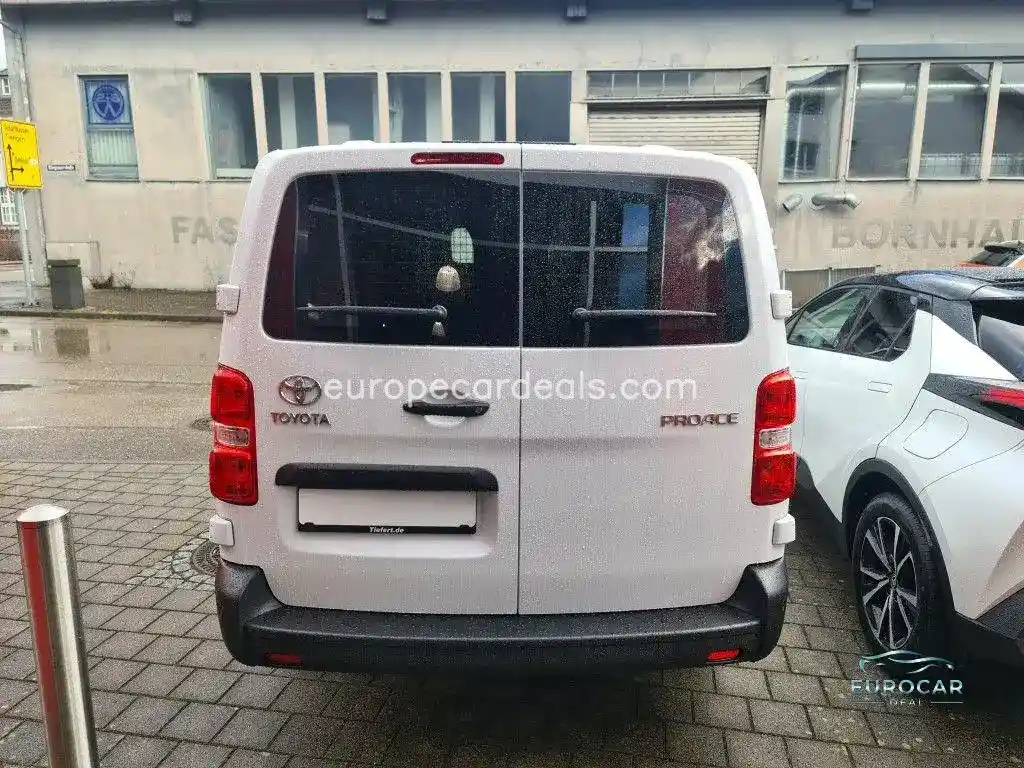 Toyota Proace (Verso)