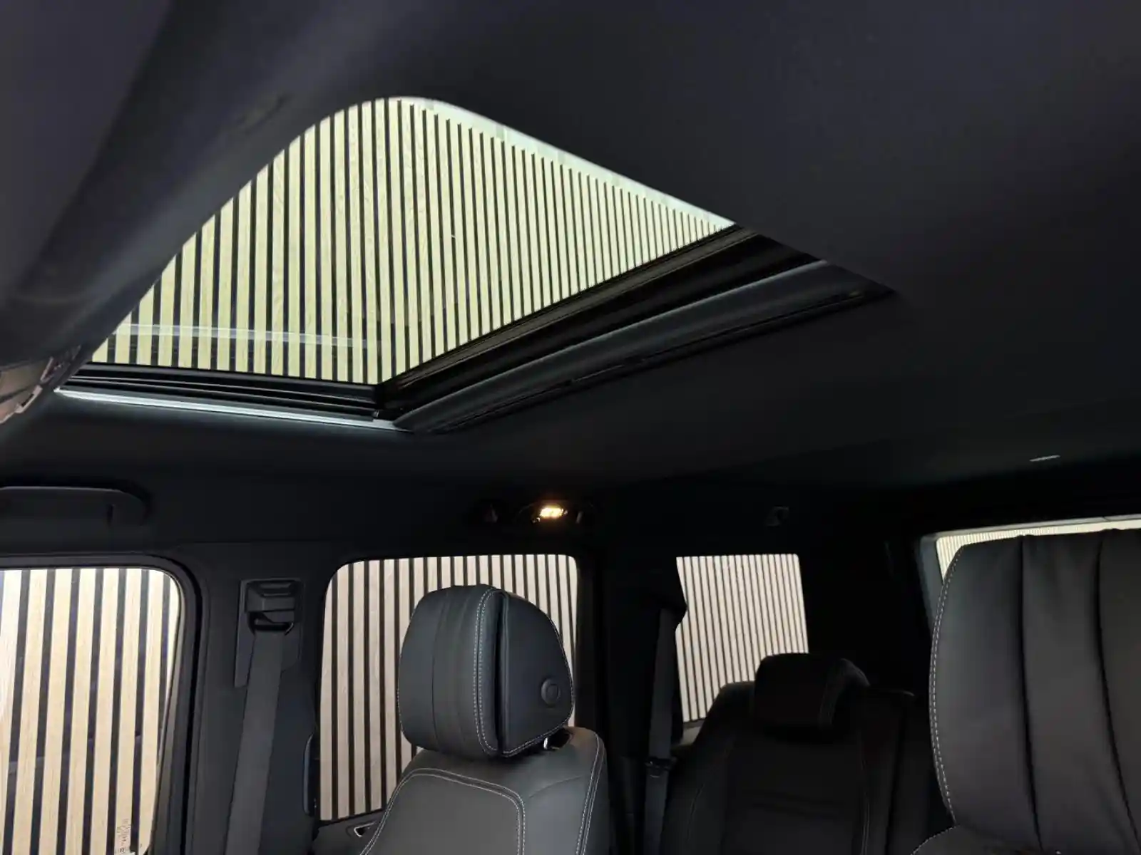 Mercedes-Benz G 500