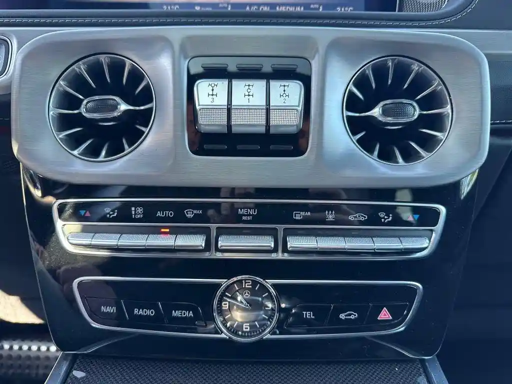 Mercedes-Benz G 500
