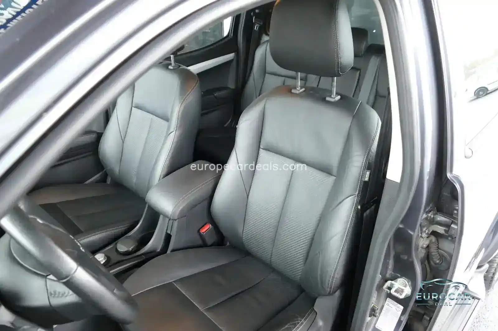 Double Cab 4WD Premium+ 2 Hand Ausziehbode
